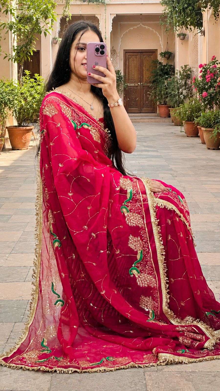 Elegant Georgette Jaal Aari Taari Work Saree Set