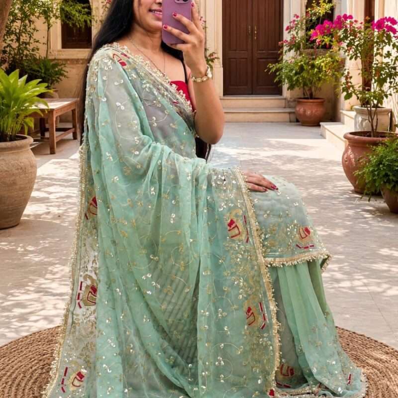 Hathi Jaal Vintage Aari Taari Georgette Saree