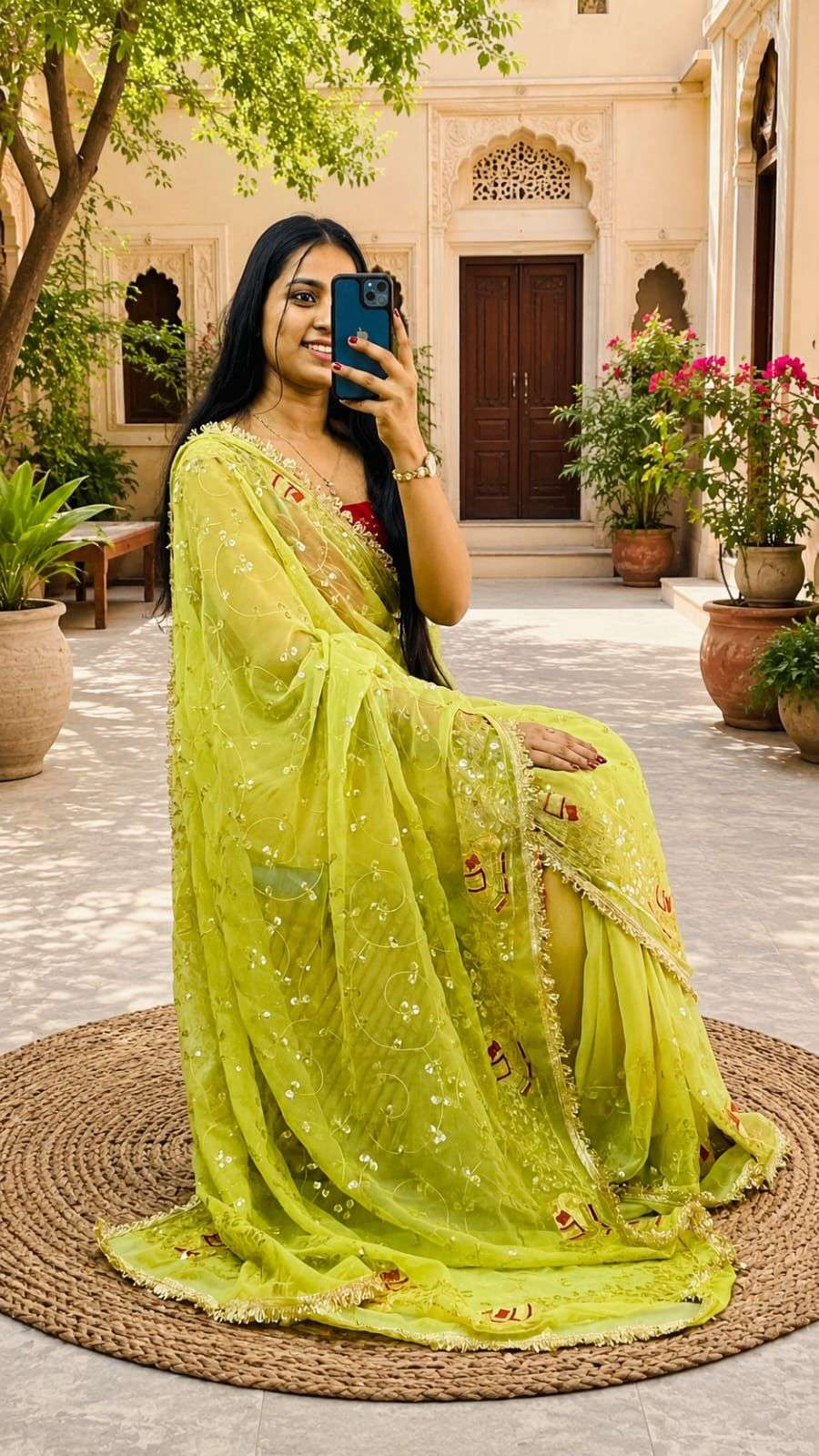 Hathi Jaal Vintage Aari Taari Georgette Saree