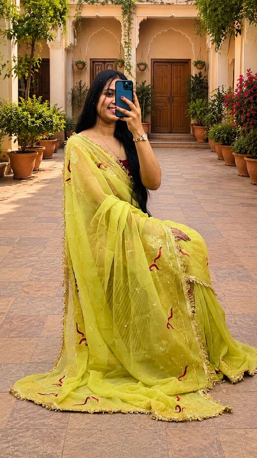 Elegant Georgette Jaal Aari Taari Work Saree Set