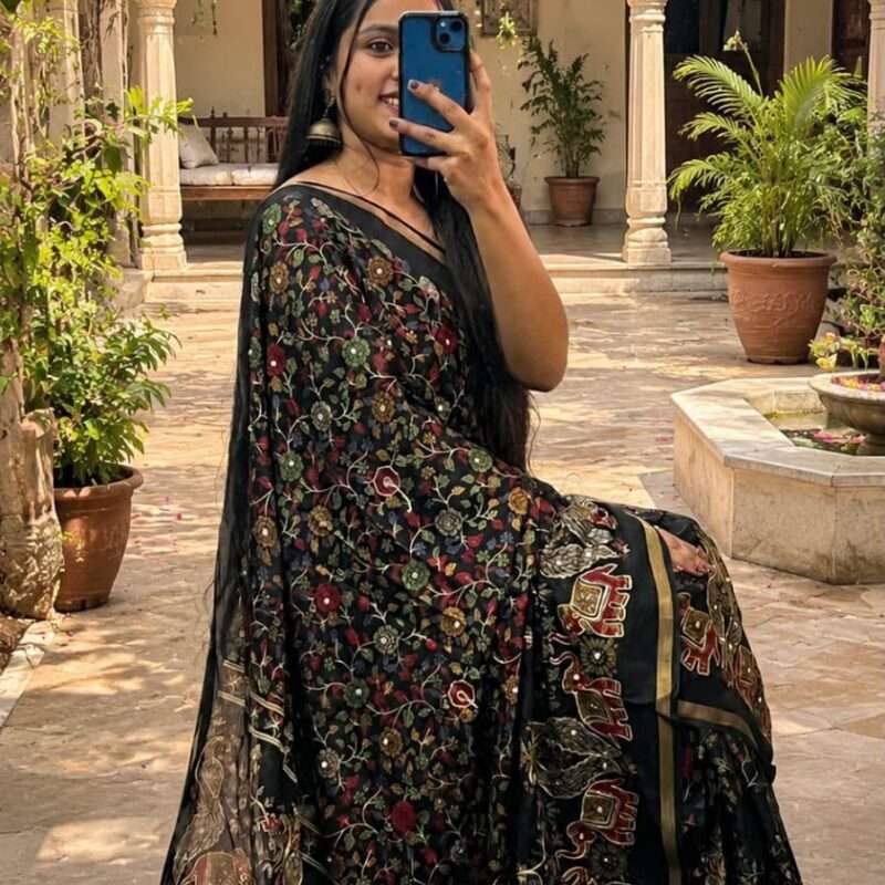 Royal Ajrak Mulmul Cotton Saree With Tassel Border