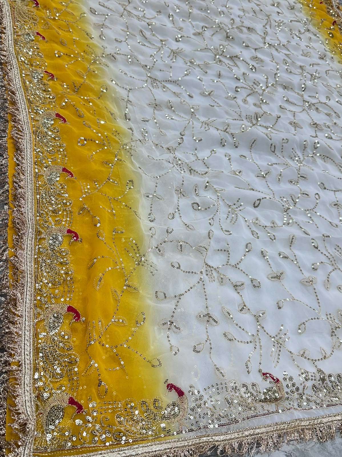 Fagdiya Mor Pankhi Brocade Georgette Saree